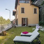 Apartment Guest Host - Stylish And Bright With Private Garden Como