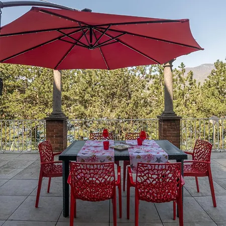 아파트 Guest Host - Stylish And Bright With Private Garden